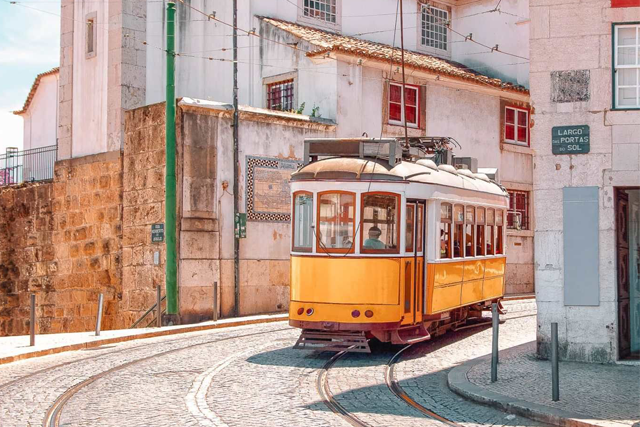 Lisabon featured home Disko Travel